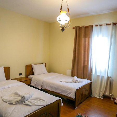 Vila Mata Voskopoje Bagian luar foto