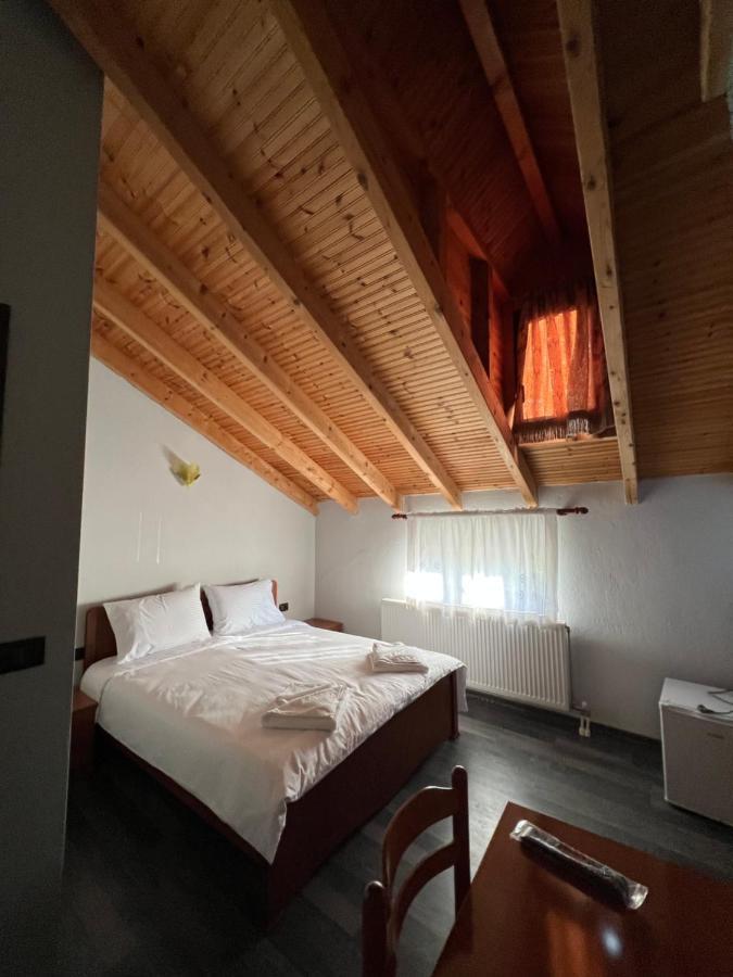 Vila Mata Voskopoje Bagian luar foto