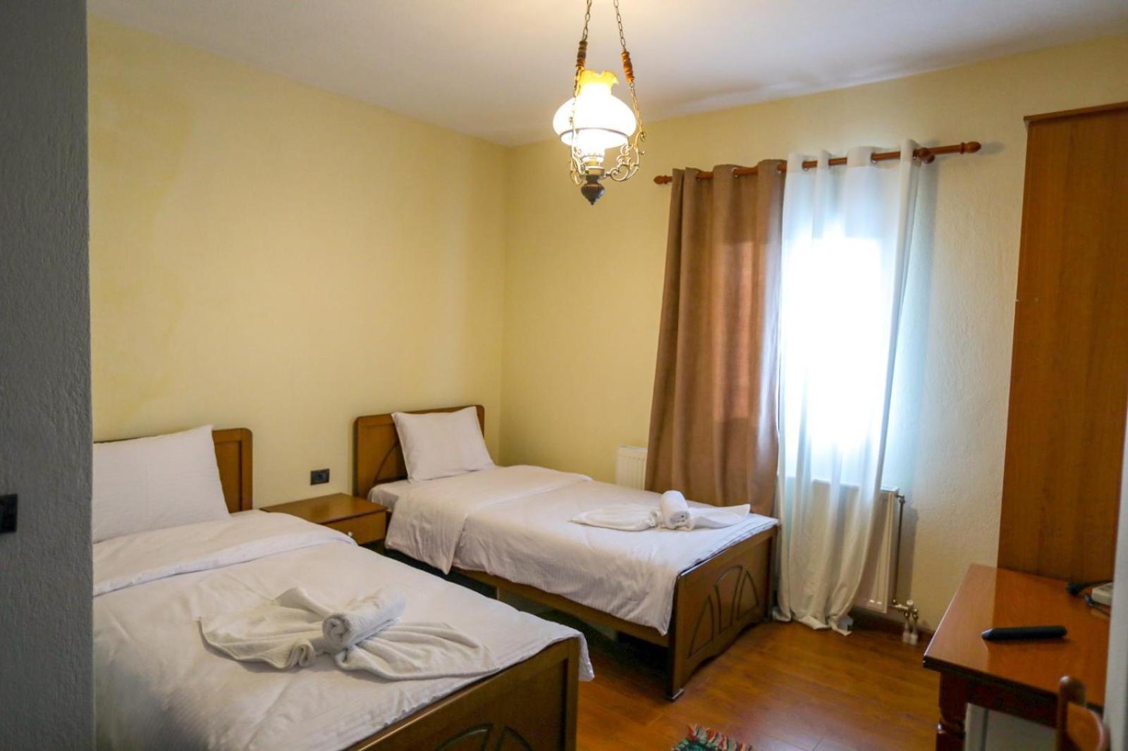 Vila Mata Voskopoje Bagian luar foto