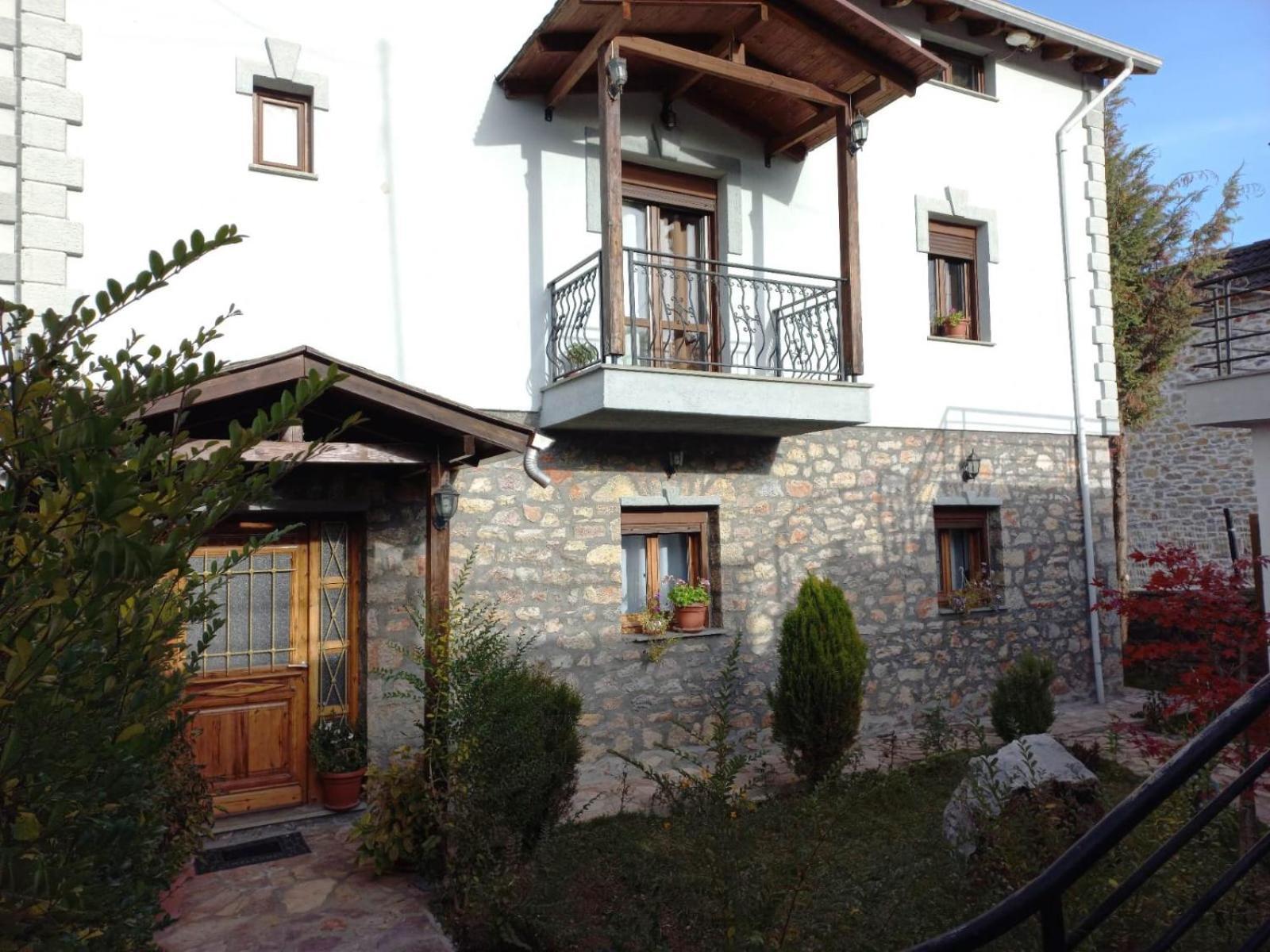 Vila Mata Voskopoje Bagian luar foto